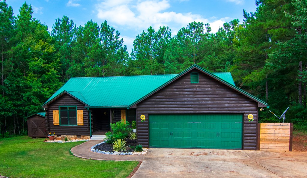 244 Most High Ridge Hamilton, GA 31811 - Photo 4 of 42 Gallery Image 4