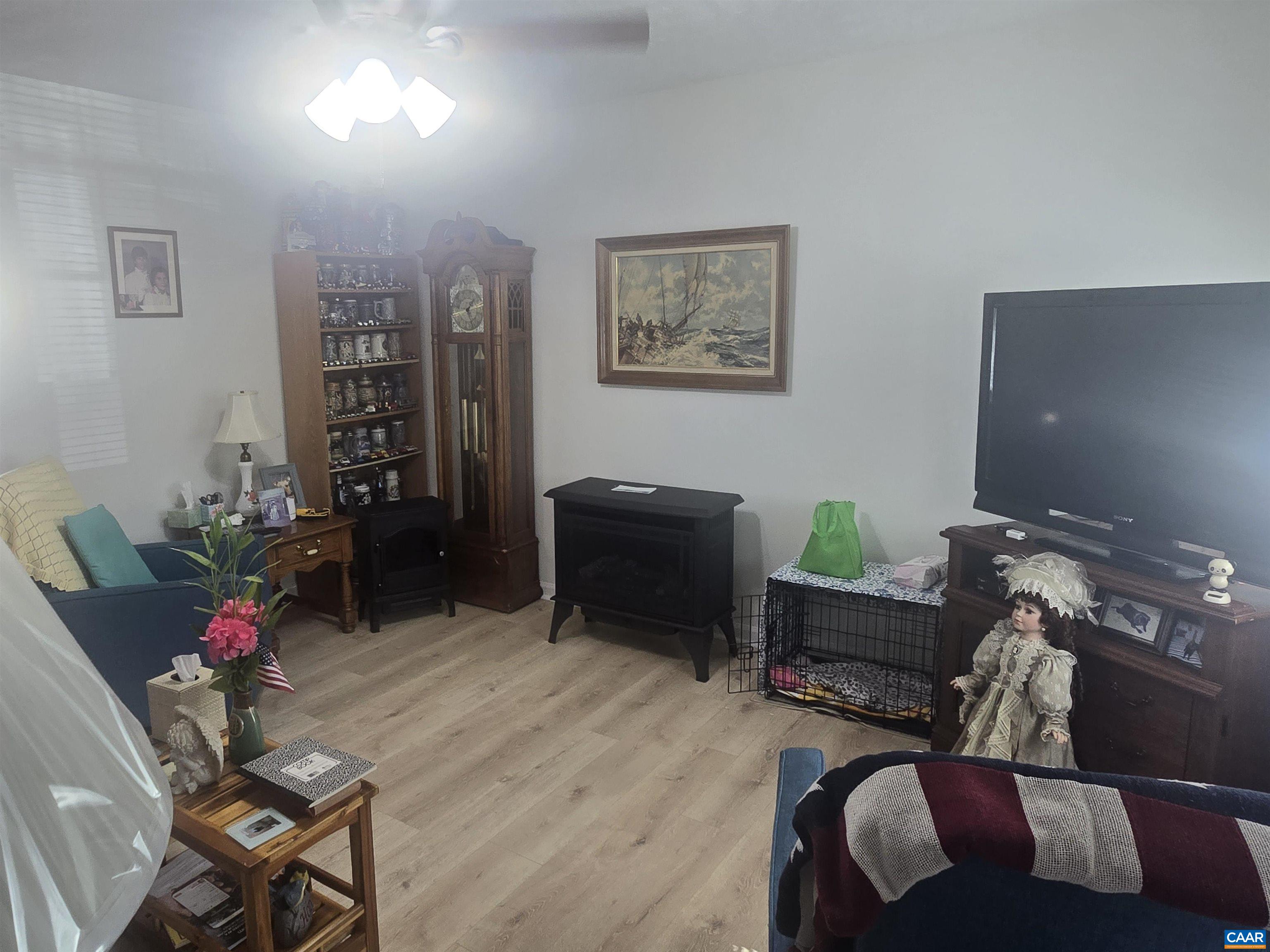 1207 4th Street Waynesboro, VA 22980 - Photo 7 of 18 a living room with furniture and a couch