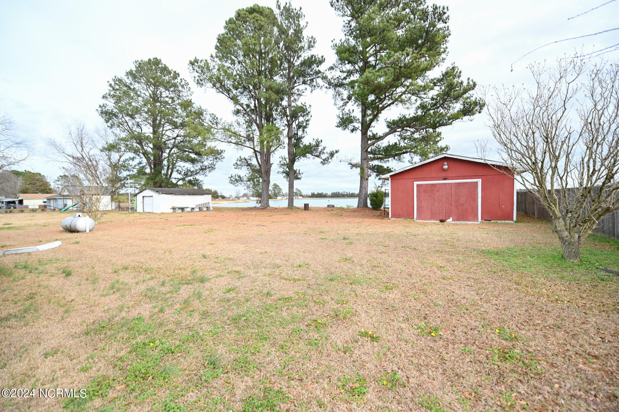 3875 Tower Hill Road Kinston, NC 28501 - Photo 30 of 35 030