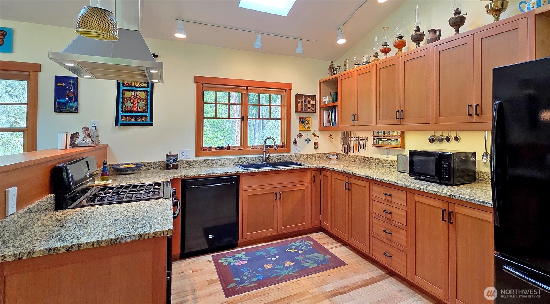 1591 Shark Reef Road Lopez Island, WA 98261 - Photo 7 of 29
