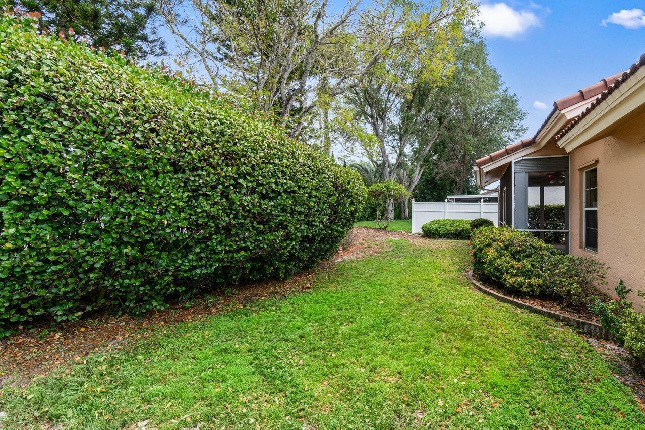 10001 Country Brook Road Boca Raton, FL 33428 - Photo 24 of 26 030-10001CountryBrookRoad-BocaRaton-FL-3