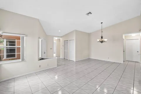 $579,000 | 10001 Country Brook Road, Boca Raton, FL 33428