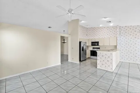 $579,000 | 10001 Country Brook Road, Boca Raton, FL 33428