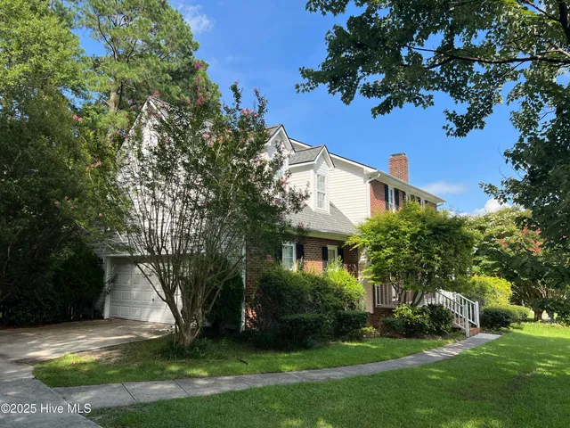 $2,000 | 820 Welton Circle, Jacksonville, NC 28546