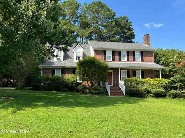 $2,000 | 820 Welton Circle, Jacksonville, NC 28546
