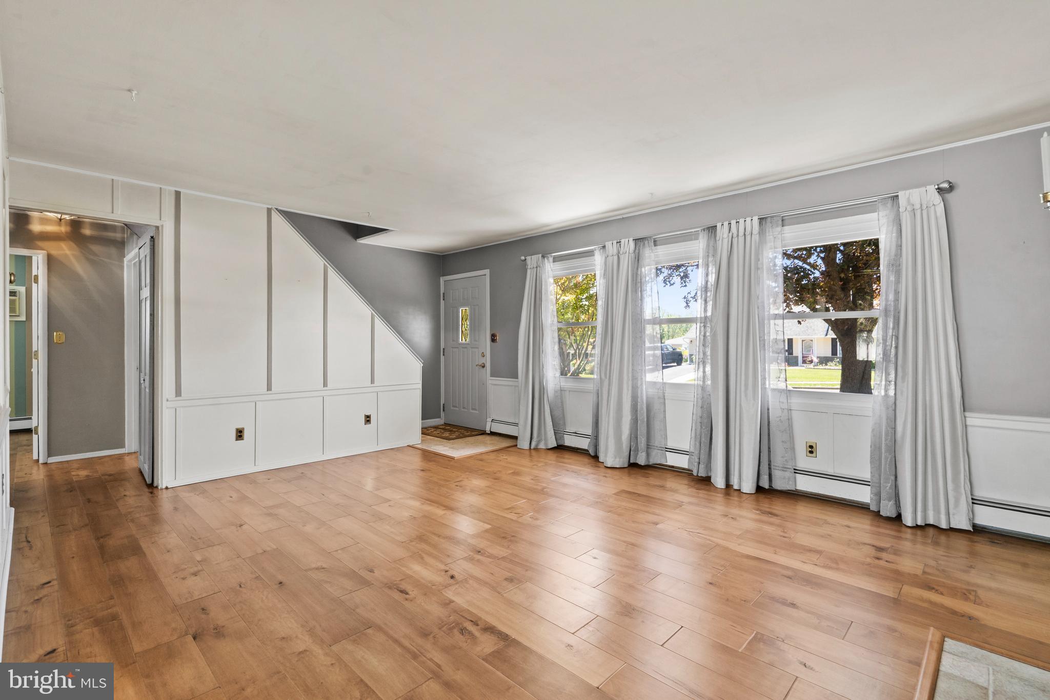 25 Cable Road Levittown, PA 19057 - Photo 11 of 34 Gallery Image 11