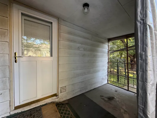 $139,980 | 325 North Wisconsin Street, Berlin, WI 54923