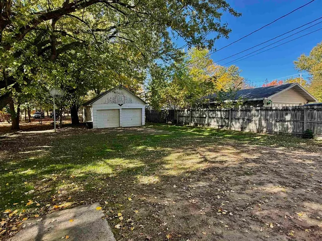 $139,980 | 325 North Wisconsin Street, Berlin, WI 54923