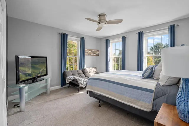 $999,900 | 16 Autumn Woods Road, Salem, NH 03079