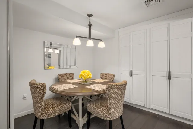 $999,900 | 16 Autumn Woods Road, Salem, NH 03079