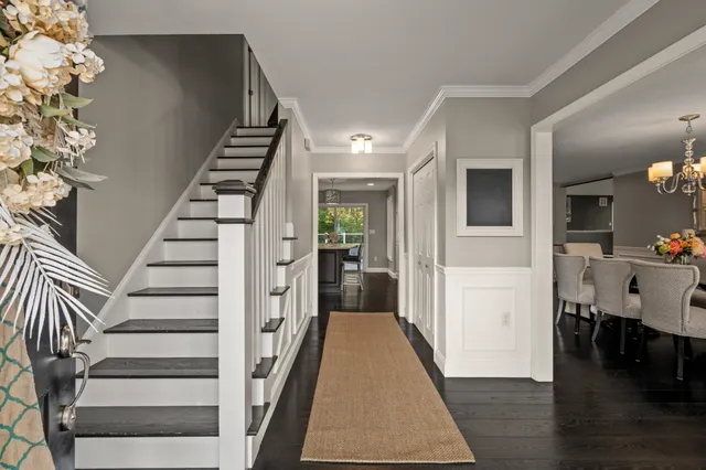 $999,900 | 16 Autumn Woods Road, Salem, NH 03079