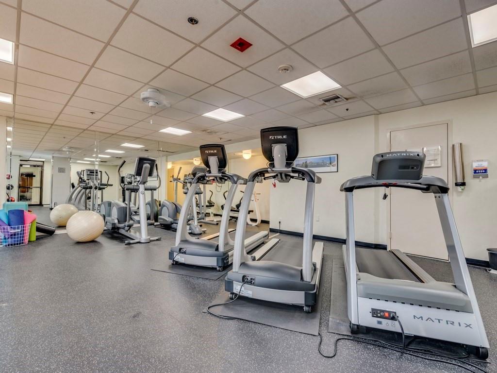 40 North Interstate Highway 35, Unit 6C1 Austin, TX 78701 - Photo 32 of 37 a view of a room with gym equipment