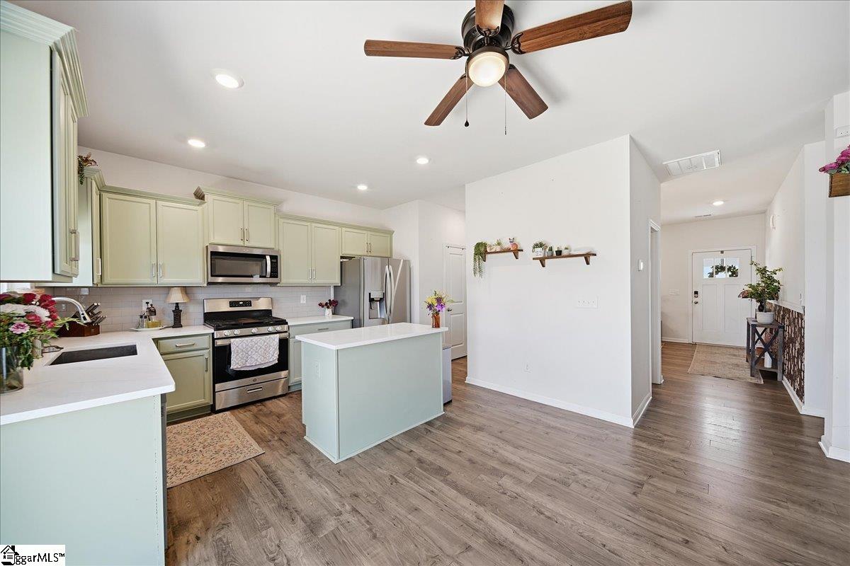 8 Garden Hill Road Simpsonville, SC 29680 - Photo 8 of 46