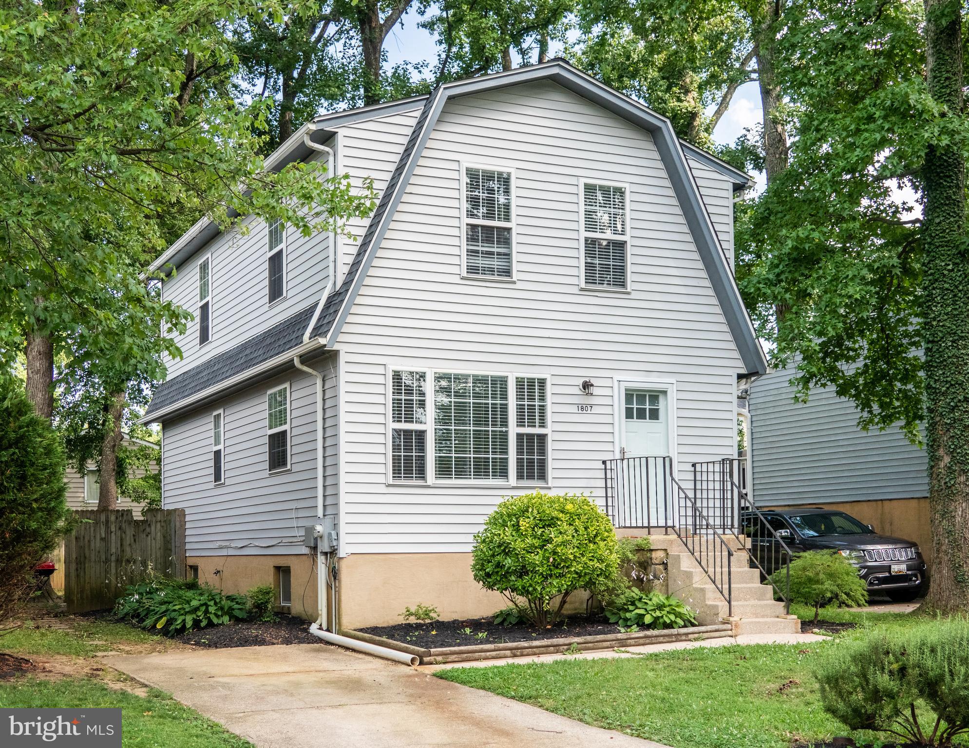 1807 Keymar Road Edgewater, MD 21037 - Photo 2 of 38