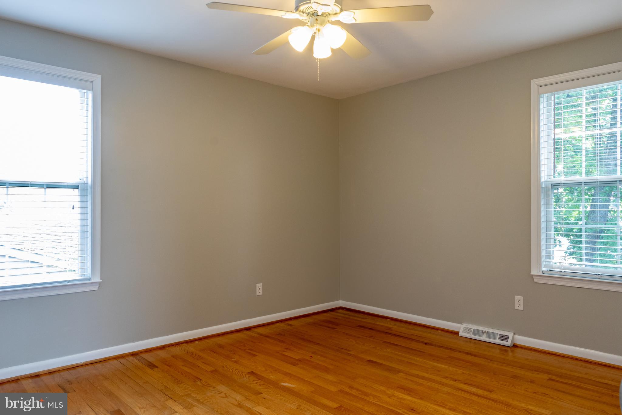 1807 Keymar Road Edgewater, MD 21037 - Photo 13 of 38