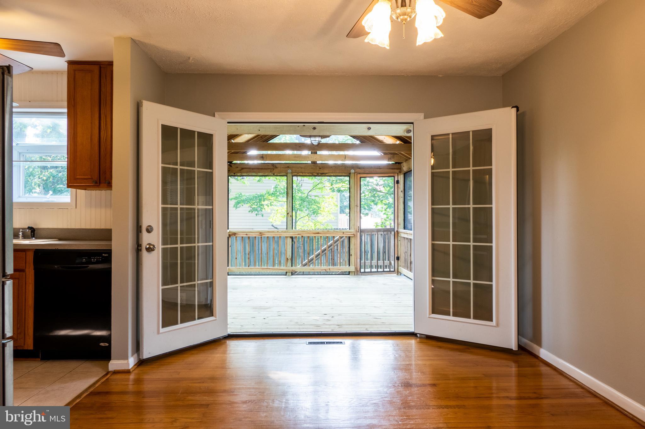 1807 Keymar Road Edgewater, MD 21037 - Photo 7 of 38