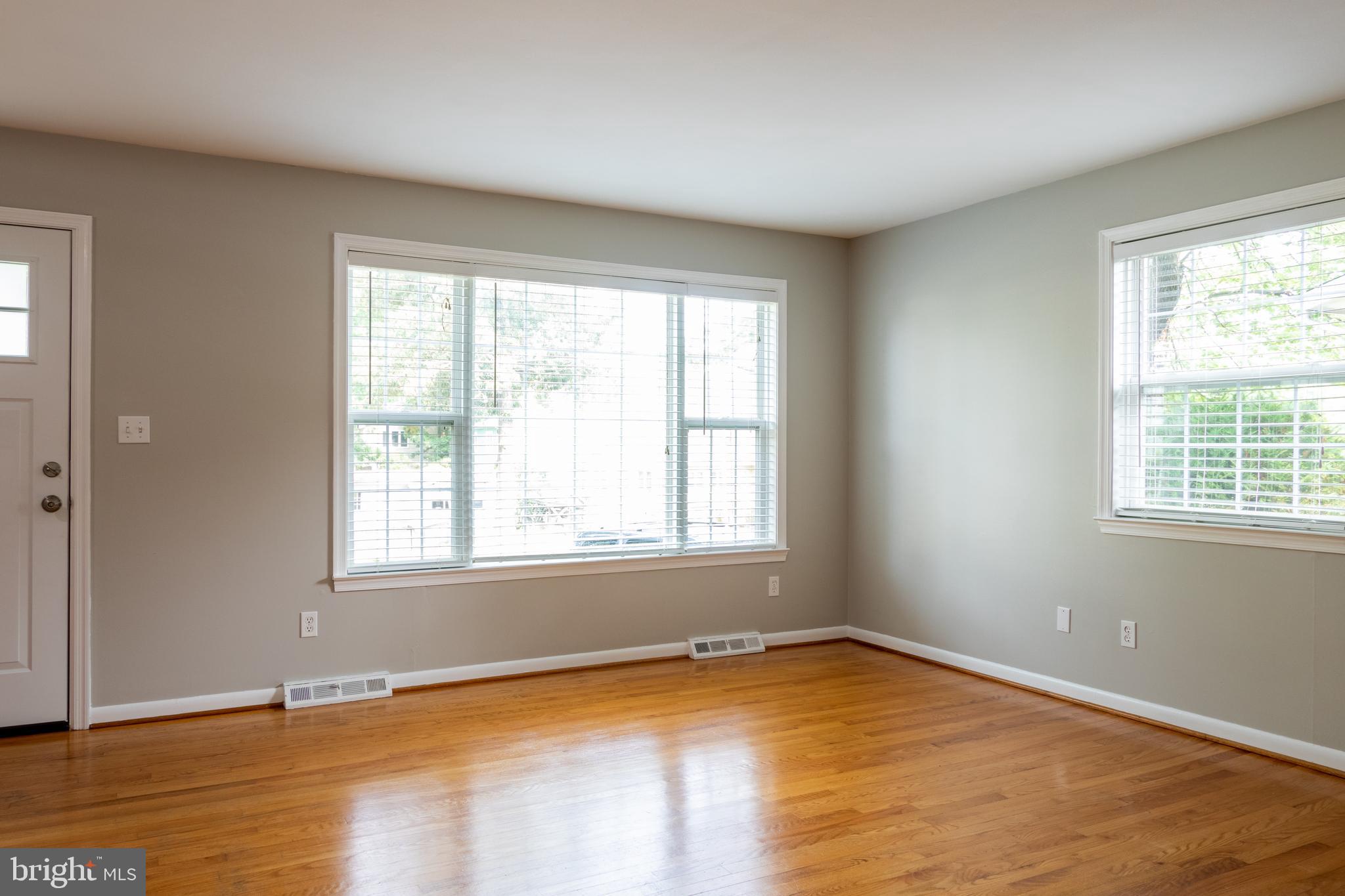 1807 Keymar Road Edgewater, MD 21037 - Photo 10 of 38