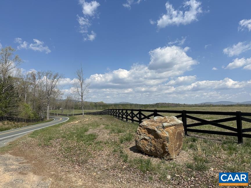 Tbd Tbd Rolling Road Scottsville, VA 24590 - Photo 5 of 19 a view of a lake