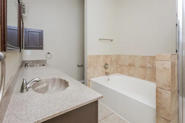 $2,130 | 835 Collins Boulevard, Cedar Hill, TX 75104