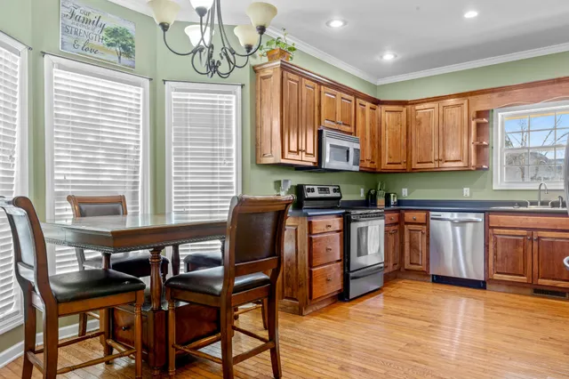 $279,900 | 220 Little Ponderosa Trail, Dunlap, TN 37327