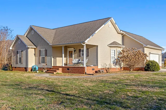 $279,900 | 220 Little Ponderosa Trail, Dunlap, TN 37327