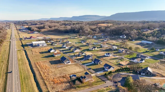 $279,900 | 220 Little Ponderosa Trail, Dunlap, TN 37327