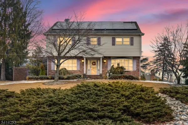 $999,999 | 403 Roberts Lane, Scotch Plains, NJ 07076