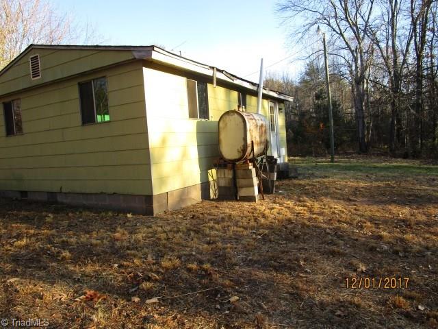 162 Black Bottom Road Eden, NC 27288 - Photo 5 of 9 Gallery Image 5