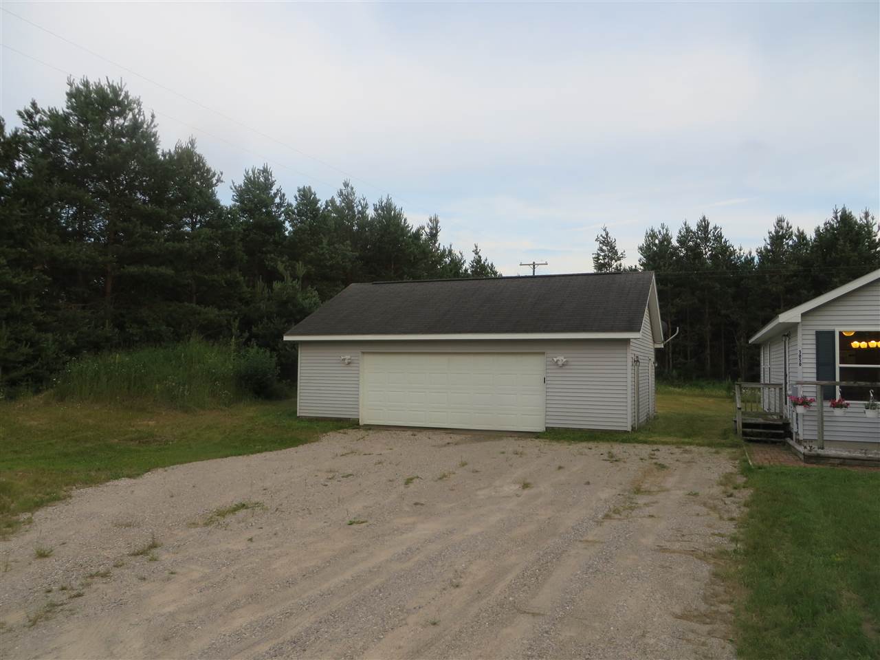 3050 Bowerman Road Kingsley, MI 49649 - Photo 7 of 17 1835201-6.JPG