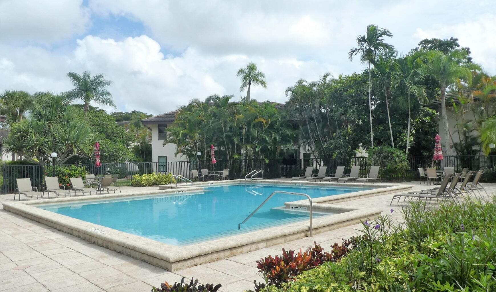 9256 Sable Ridge Circle, Unit D Boca Raton, FL 33428 - Photo 15 of 16 POOL