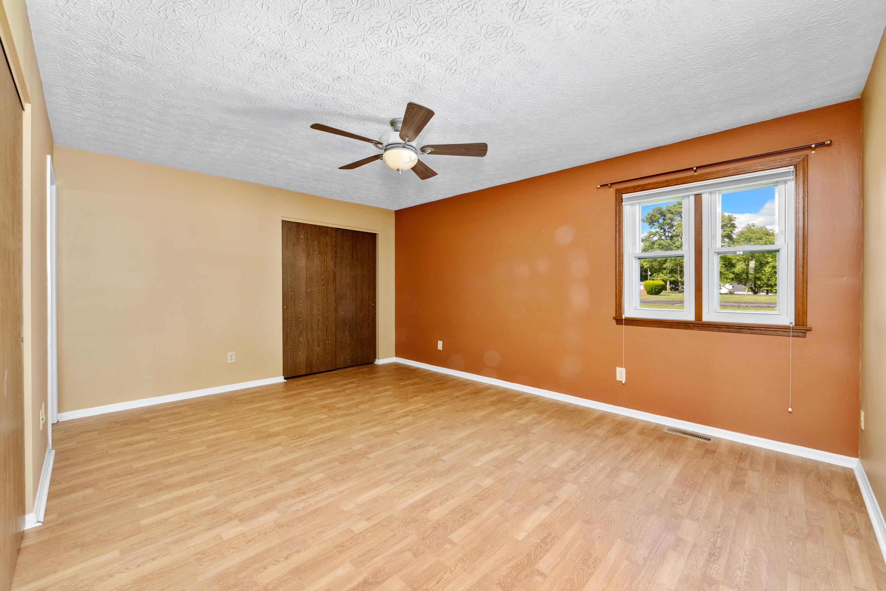 1129 Cayton Road Florence, KY 41042 - Photo 24 of 37