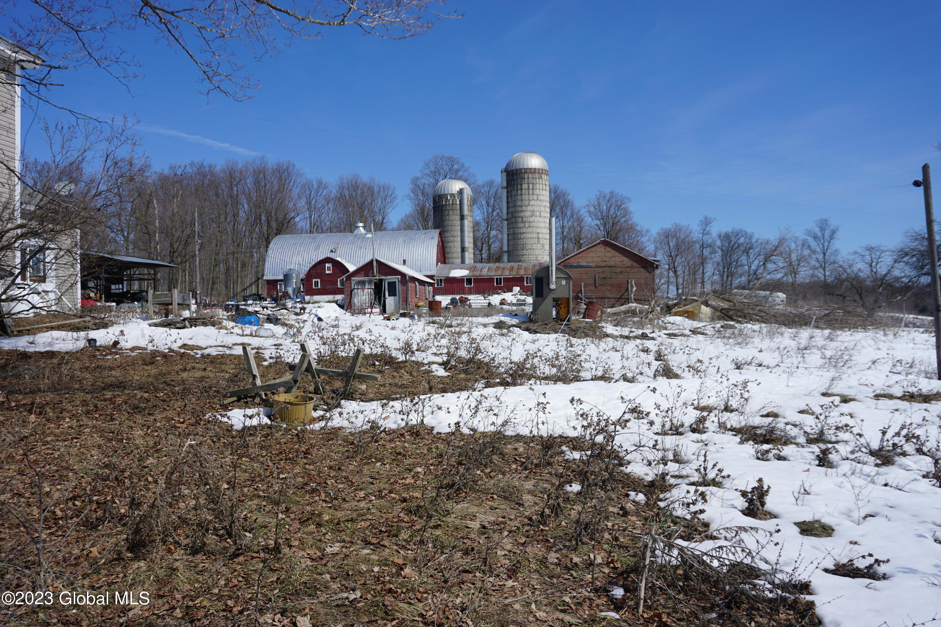 2090 Highway 20 Cobleskill, NY 12043 - Photo 4 of 36 DSC02508