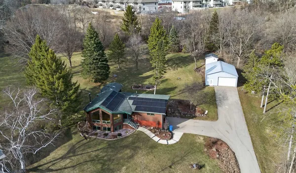 $624,900 | 7116 Twin Sunset Road, Middleton, WI 53562
