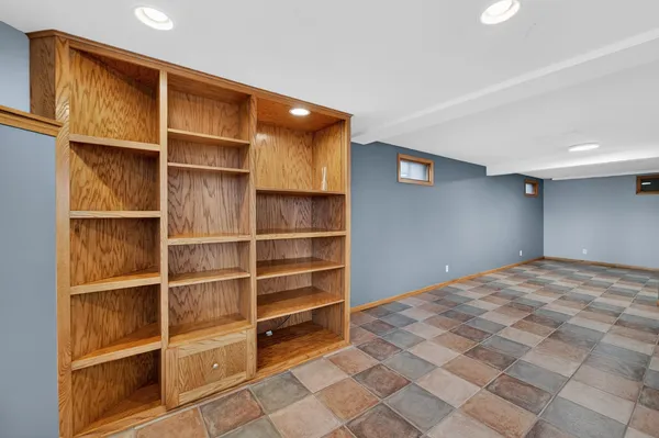 $624,900 | 7116 Twin Sunset Road, Middleton, WI 53562