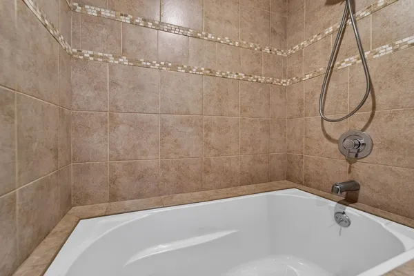 $624,900 | 7116 Twin Sunset Road, Middleton, WI 53562