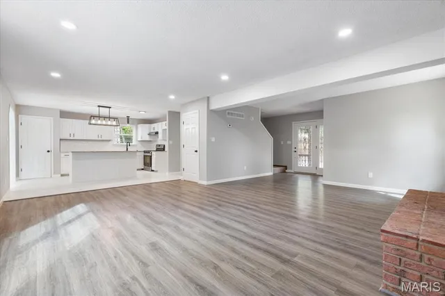 $424,999 | 541 Rock Creek Drive, Washington, MO 63090