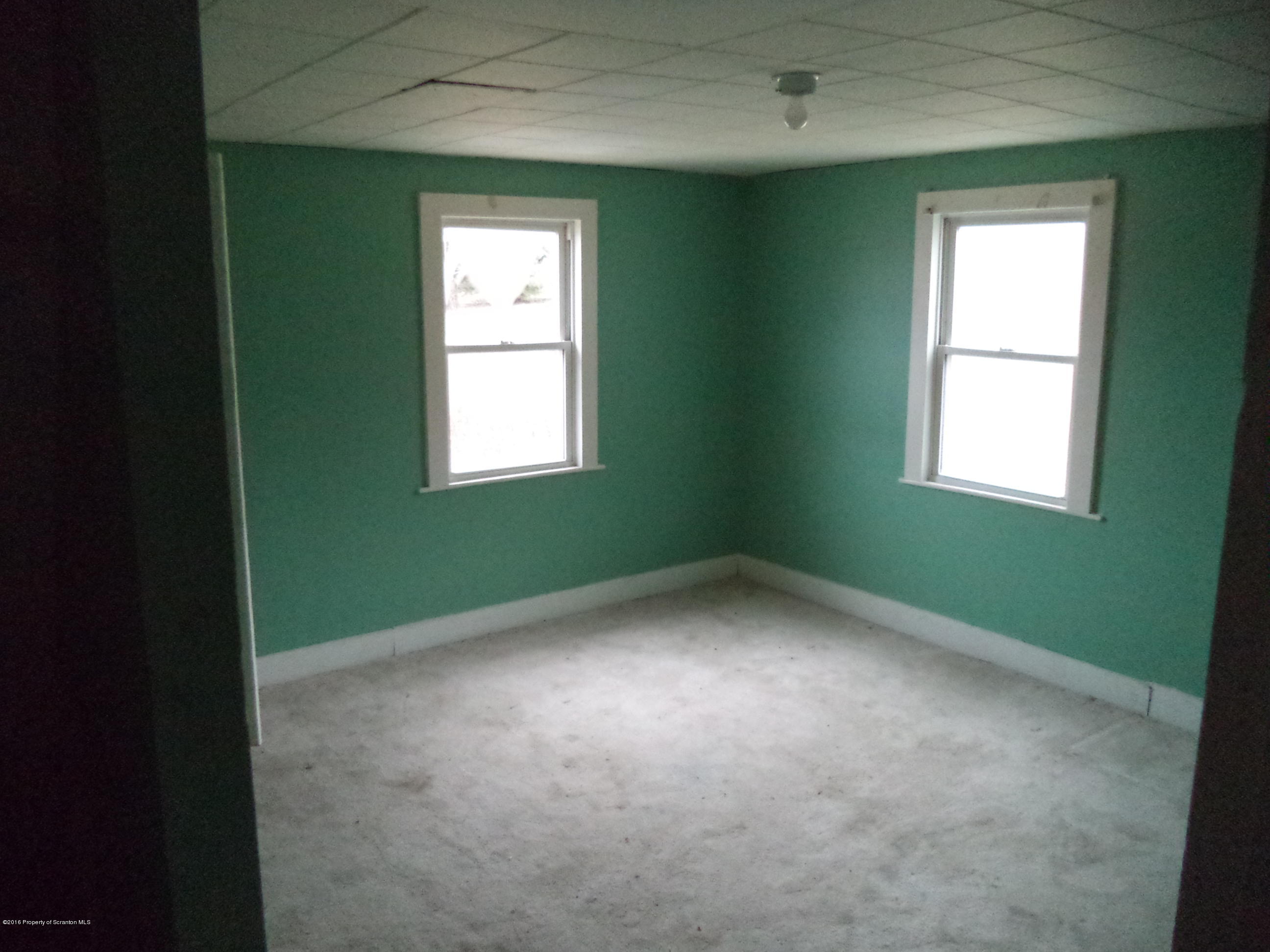 3413 Rt 690 Spring Brook Moscow, PA 18444 - Photo 10 of 12