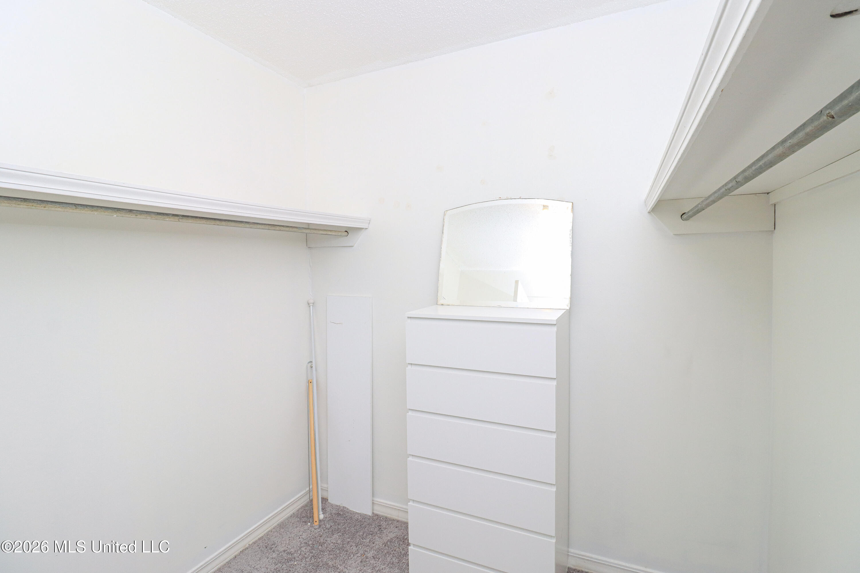 913 Glastonbury Circle, Unit B Ridgeland, MS 39157 - Photo 21 of 28 931 Glastonbury 18