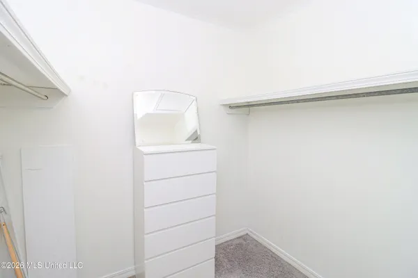 $115,000 | 913 Glastonbury Circle, Unit B, Ridgeland, MS 39157