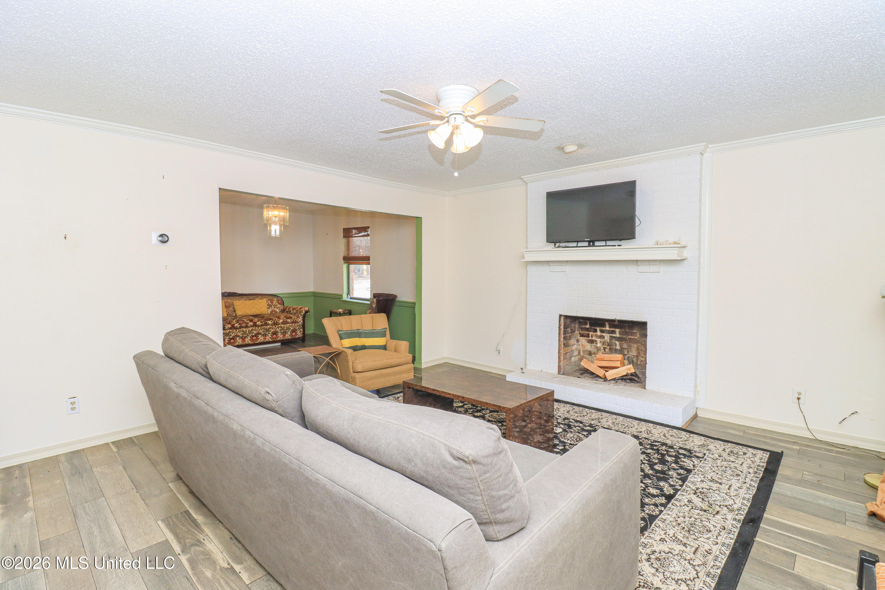 913 Glastonbury Circle, Unit B Ridgeland, MS 39157 - Photo 3 of 28 931 Glastonbury 20