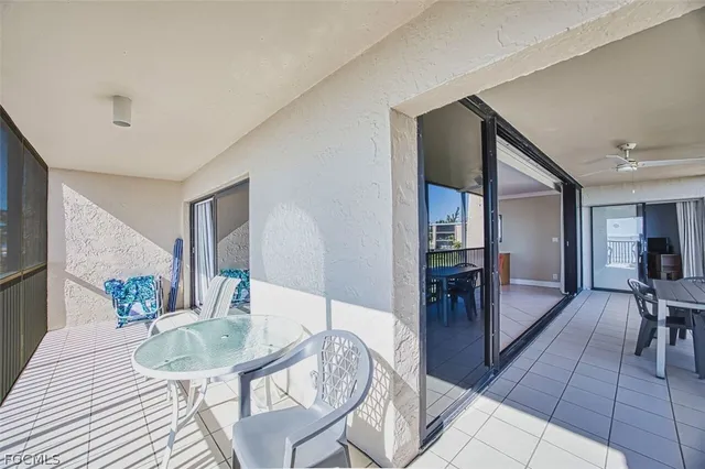 $1,820,000 | 1401 Middle Gulf Drive, Unit 306O, Sanibel, FL 33957