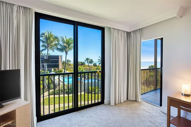 $1,820,000 | 1401 Middle Gulf Drive, Unit 306O, Sanibel, FL 33957