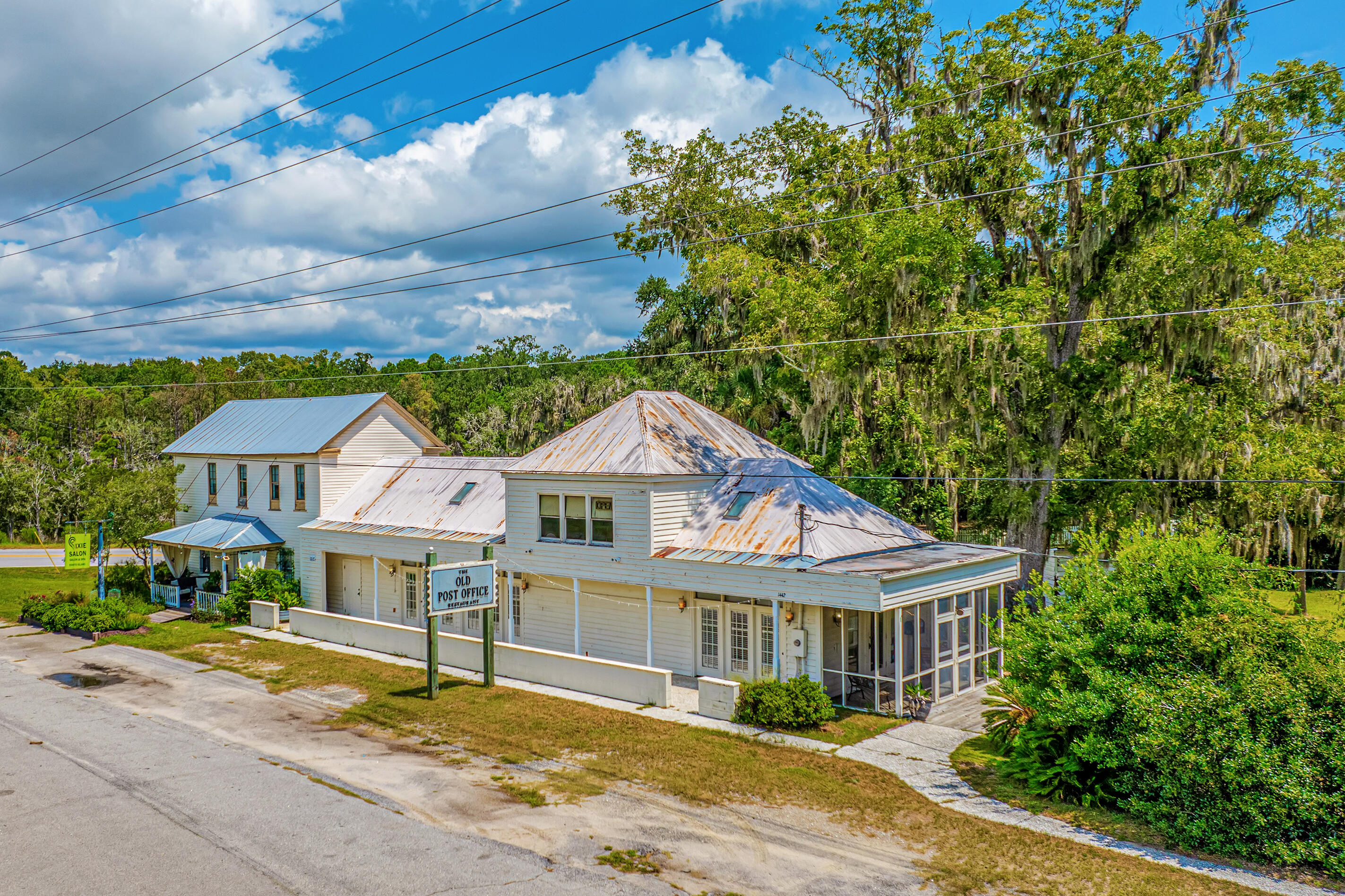 8083 Point Of Pines Road Edisto Island, SC 29438 - Photo 52 of 86 8083PointofPines_OldPostOffice002