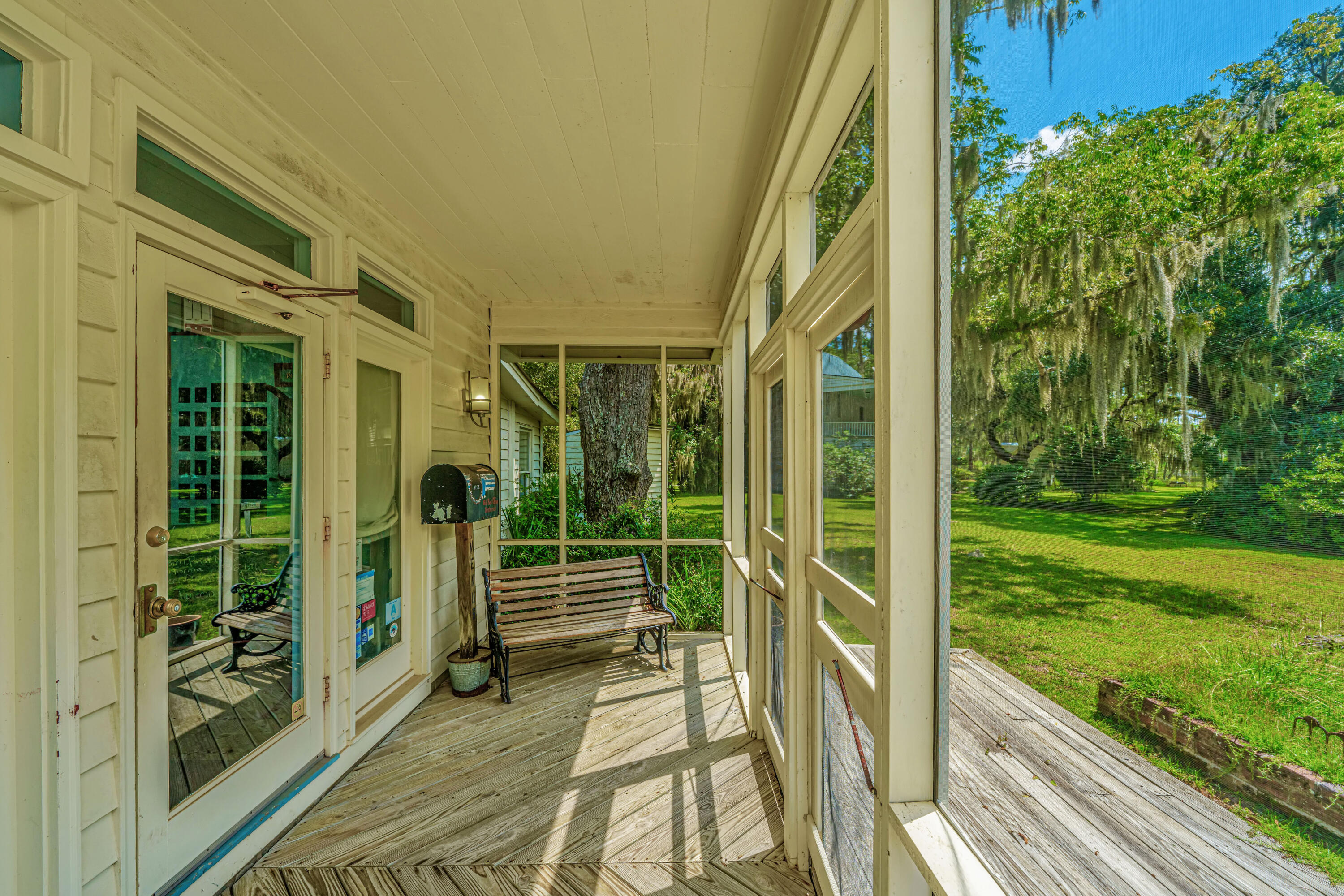 8083 Point Of Pines Road Edisto Island, SC 29438 - Photo 57 of 86 8083PointofPines_OldPostOffice014