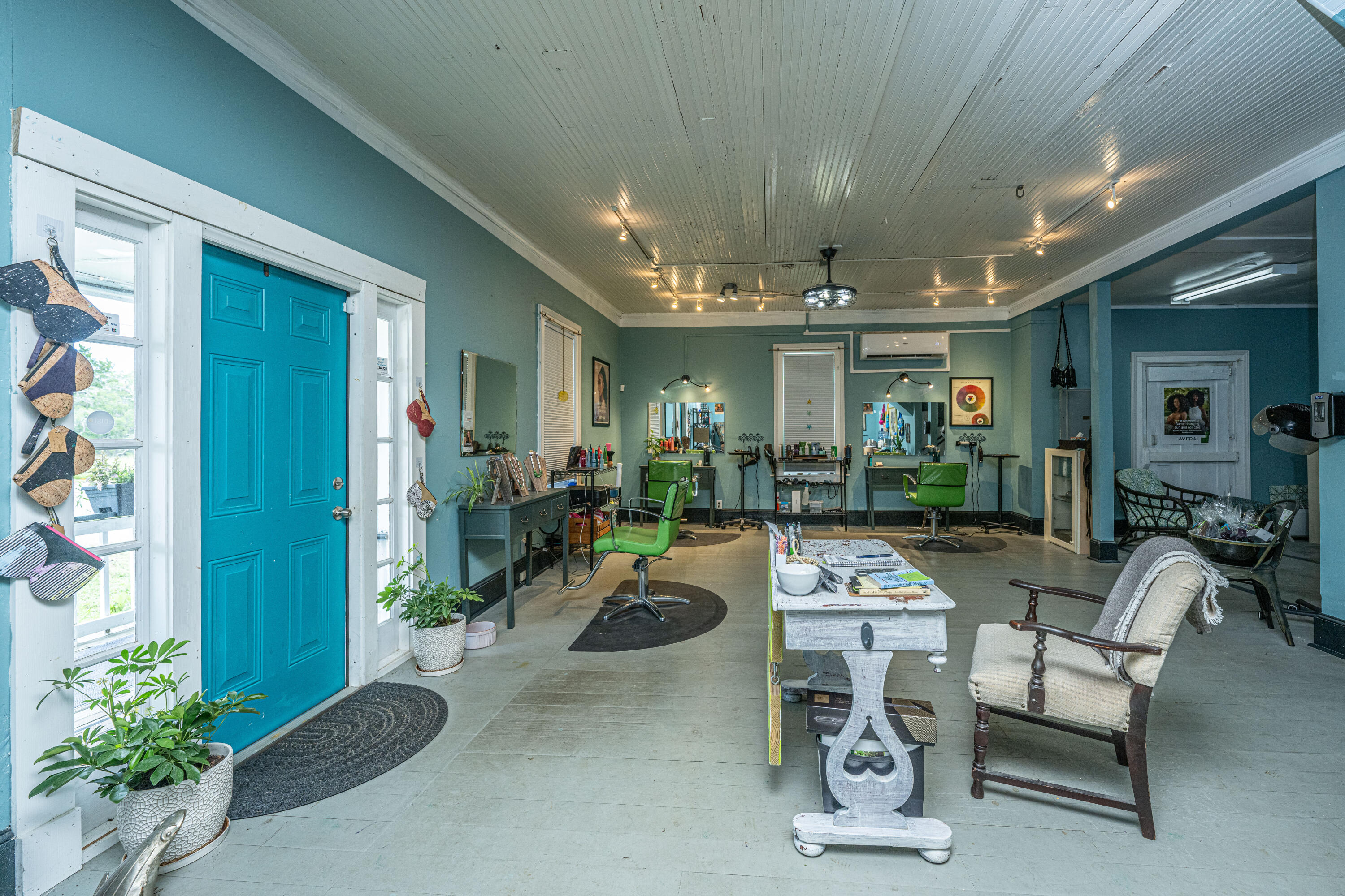 8083 Point Of Pines Road Edisto Island, SC 29438 - Photo 77 of 86 8083PointofPines_Salon009