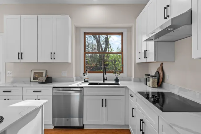 $789,000 | 16329 Mayfield Drive, Eden Prairie, MN 55347