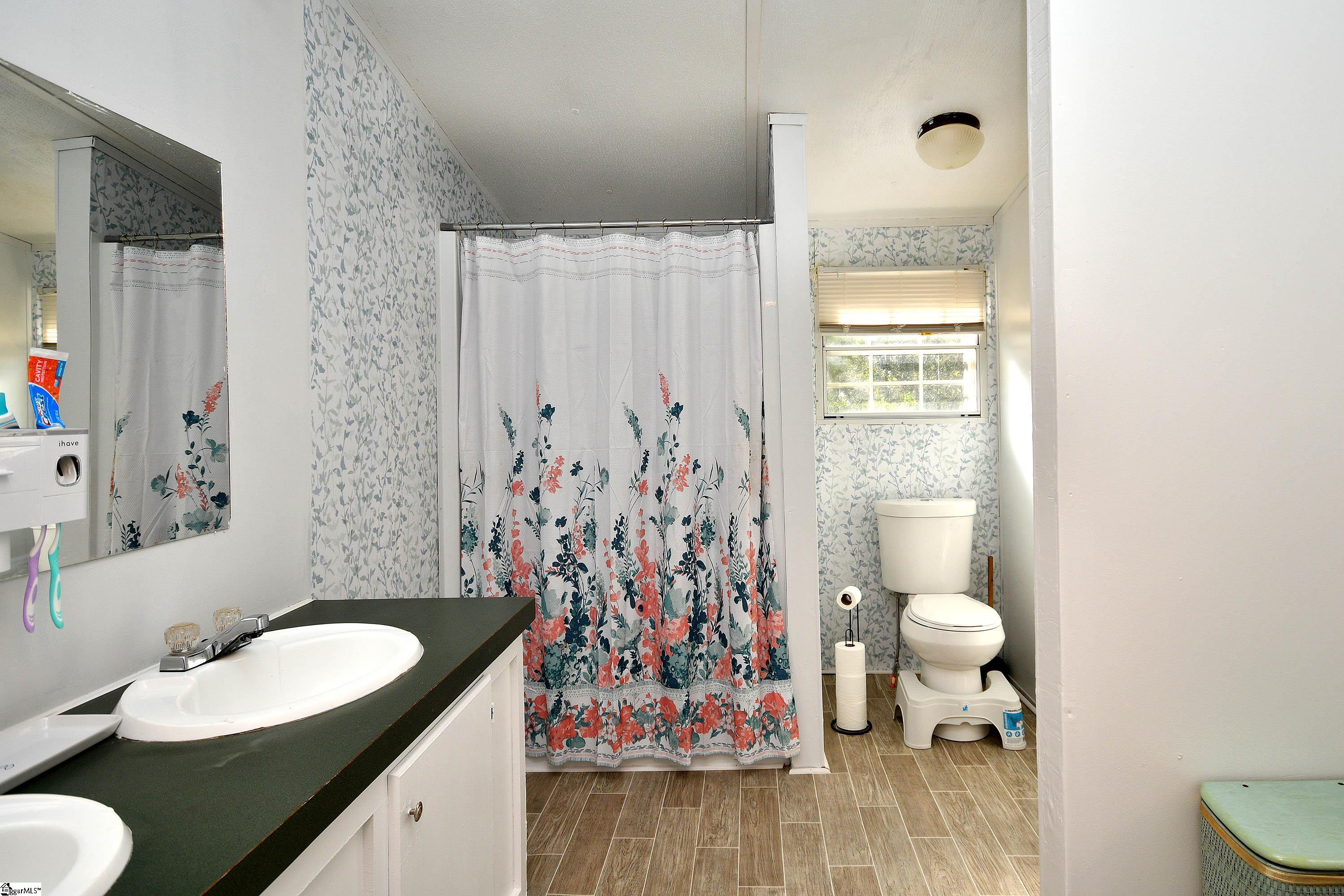 400 Rest Road Waterloo, SC 29384 - Photo 21 of 33