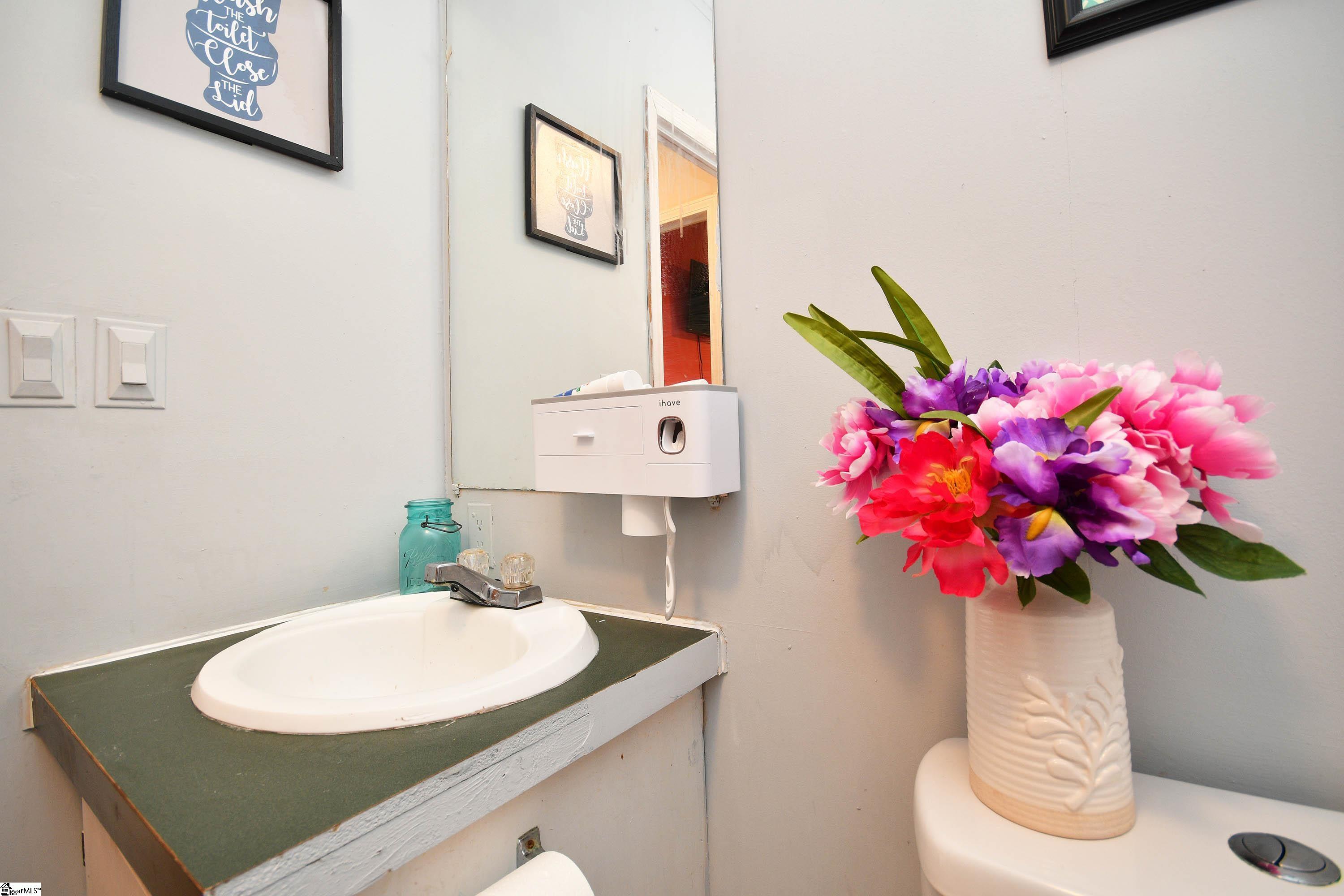 400 Rest Road Waterloo, SC 29384 - Photo 27 of 33