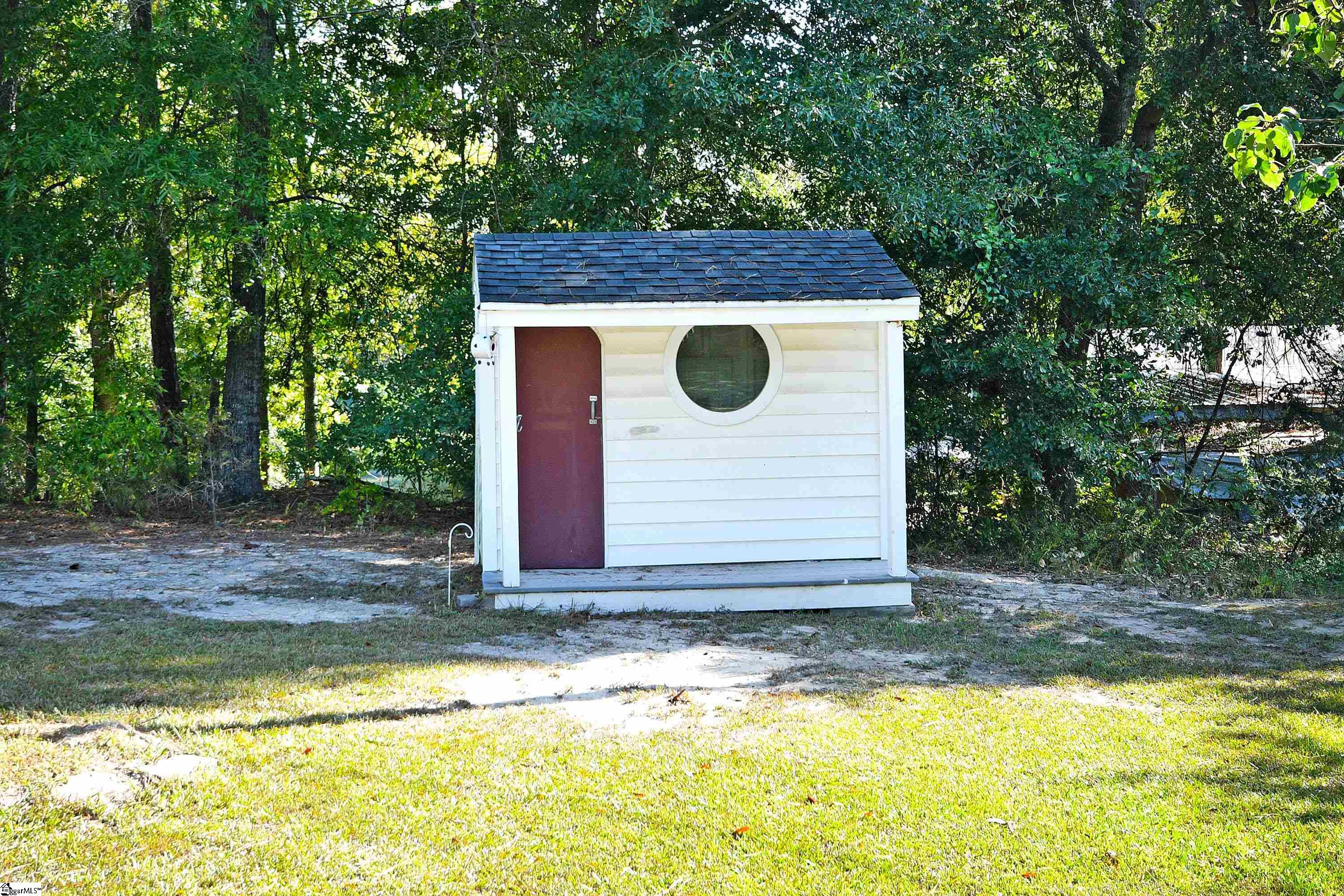 400 Rest Road Waterloo, SC 29384 - Photo 6 of 33