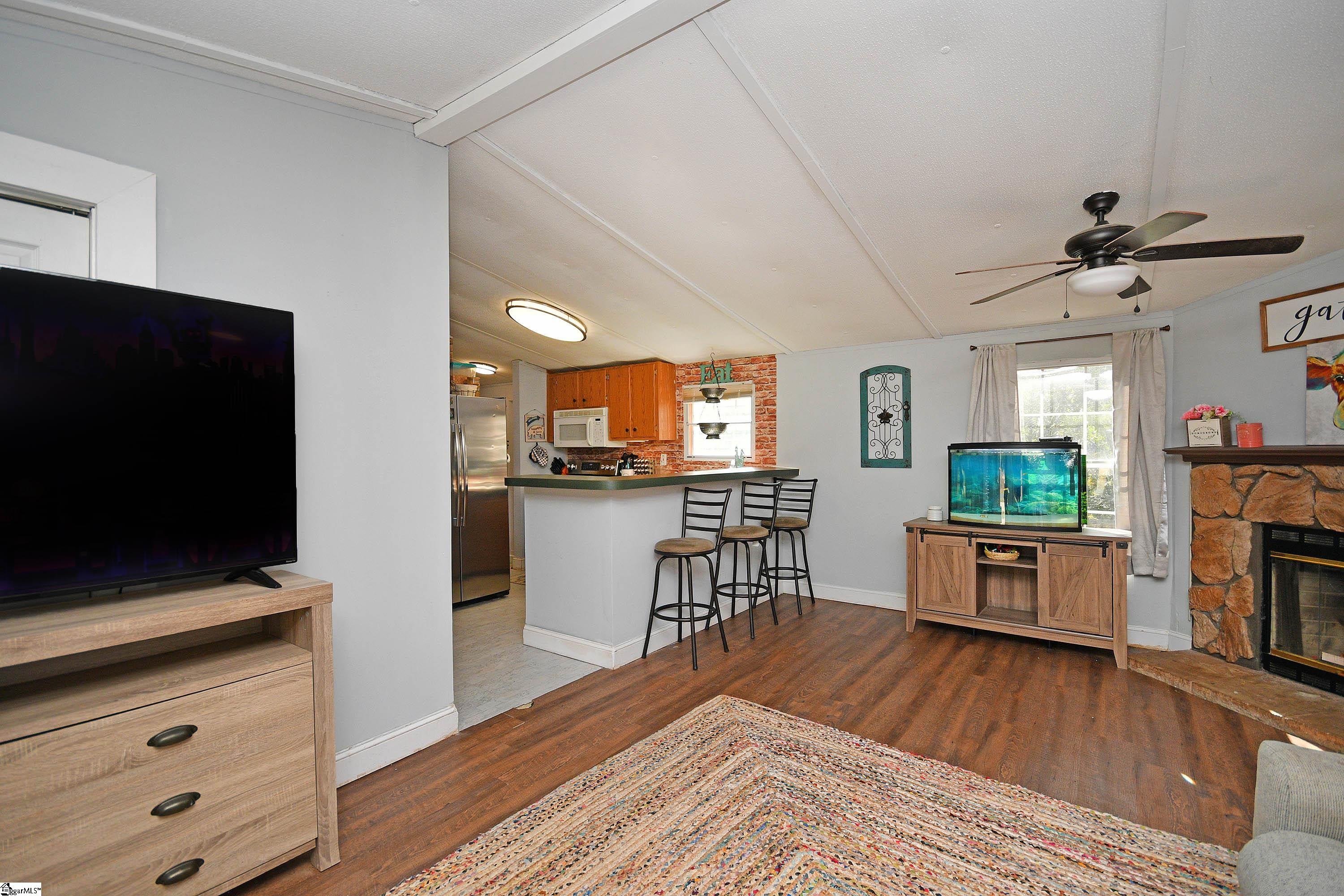 400 Rest Road Waterloo, SC 29384 - Photo 8 of 33